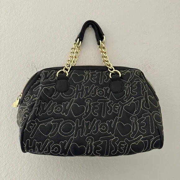Betsey Johnson Handbag Logo Quilted Be Mine Gold Chain Straps Black O/S - Picture 2 of 13
